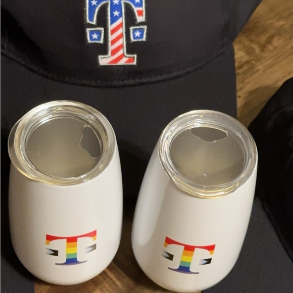 NWT 5 pc BUNDLE T Mobile Phone Promotional Bundle 3 caps/2cups+lids - Picture 3 of 7